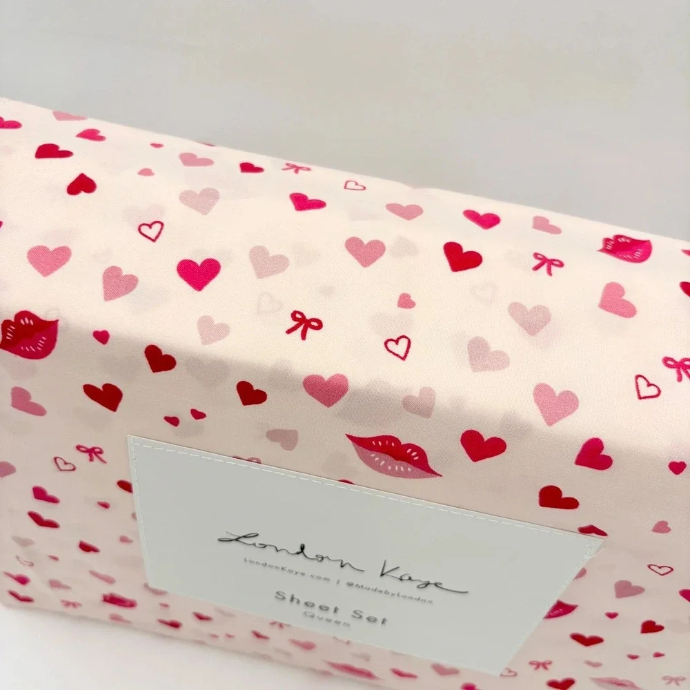 London Kaye Queen Sheet Set Pink Red Hearts Lips Bows 4 Piece Romantic Bedding
